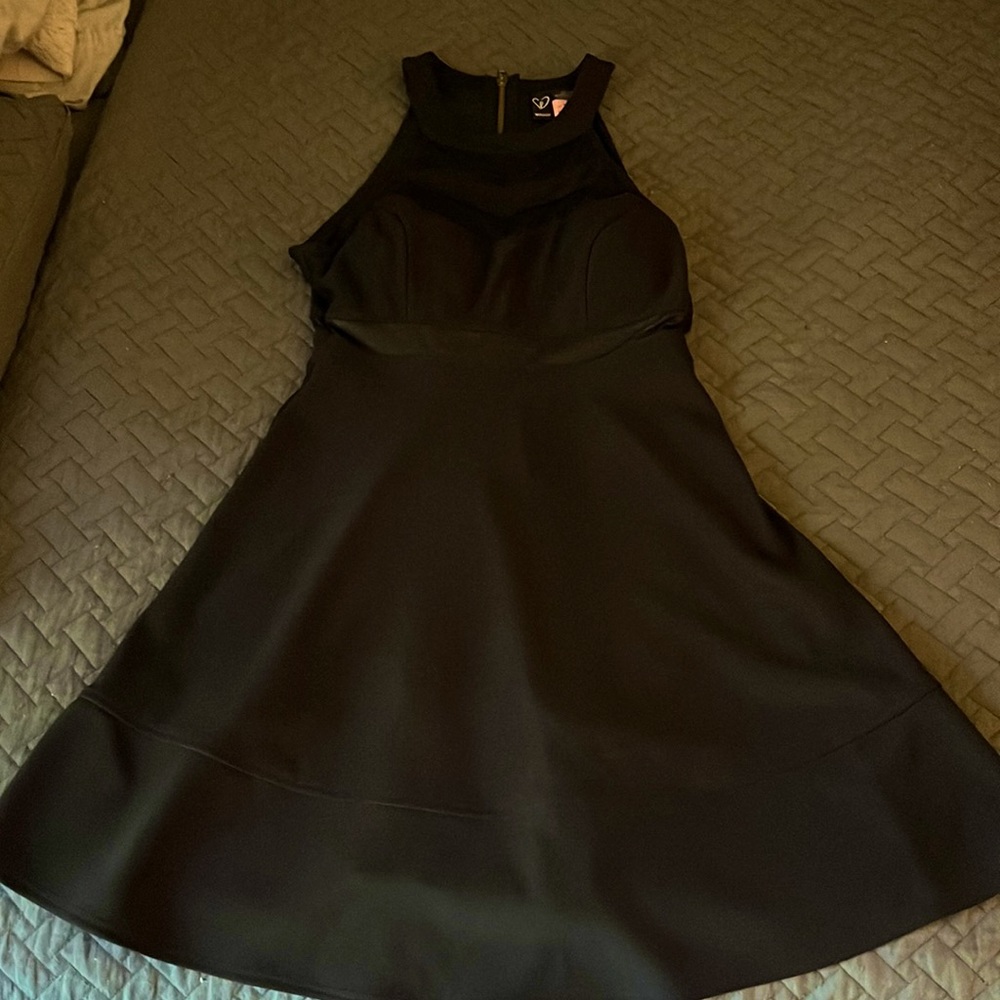 Windsor black dress, size medium, lightly worn.